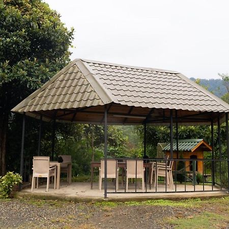Mtirala House Hotel Khala Bagian luar foto